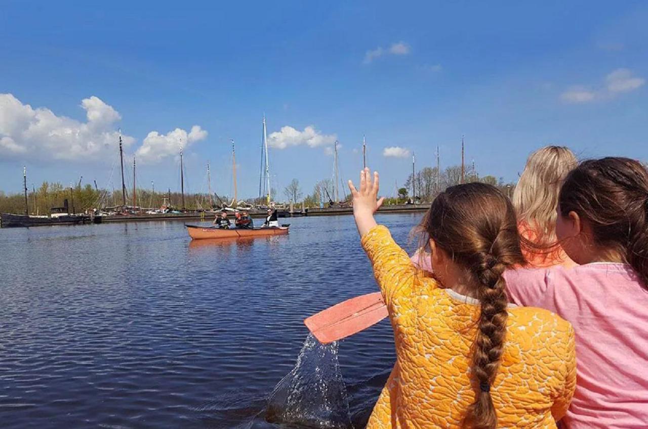 Chalet Op Camping Lauwersoog Met 3 Slaapkamers En Vaatwasser - Joycasa Eksteriør billede